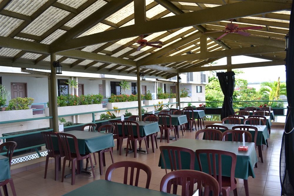 West Plaza By The Sea Hotel Корор Екстериор снимка