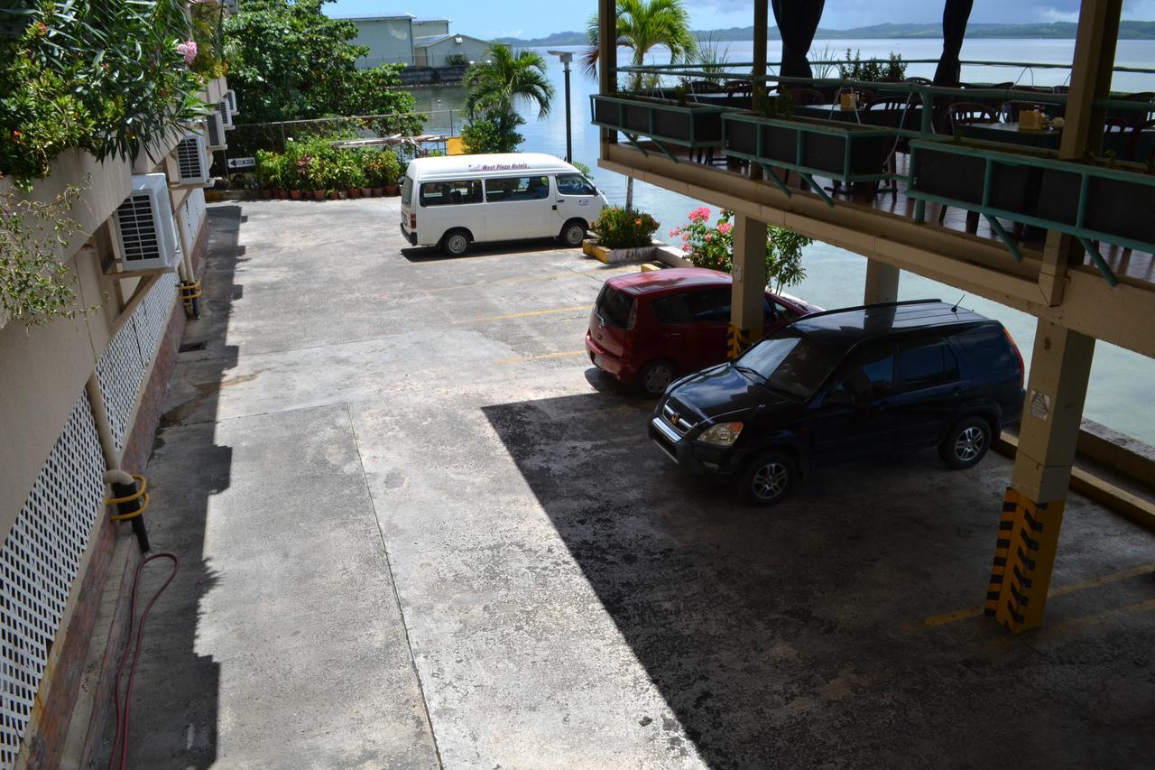 West Plaza By The Sea Hotel Корор Екстериор снимка